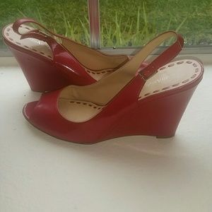 Enzo Angiolini pink patent leather wedges